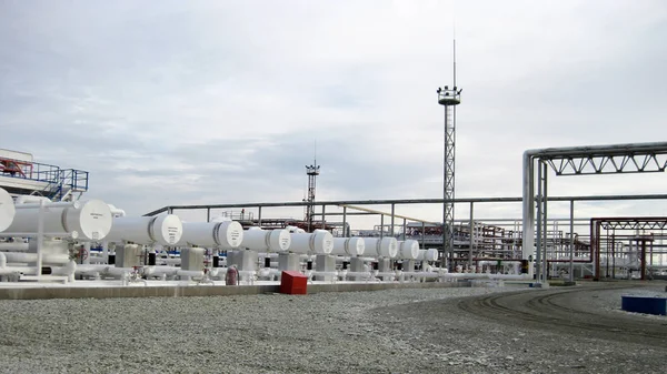 Intercambiadores de calor en una refinería — Foto de Stock