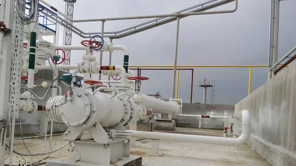 Pump för att pumpa heta produkter för Oljeraffinering — Stockfoto