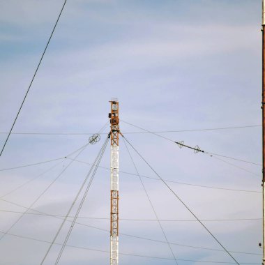 Radyo dalgaları iletimi için hava platformları