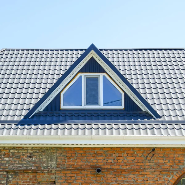 Das Dach aus Wellblech — Stockfoto