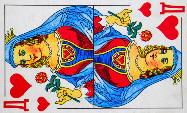 Naipes Reina de corazones - juego de cartas —  Fotos de Stock