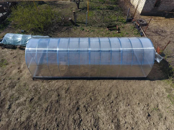 Polycarbonate greenhouse assembled from parts, prefabricated greenhouse — Stock Photo, Image