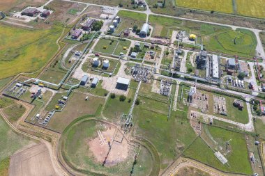 Aerophotographing istasyonu ayrılık ve dehidratasyon petrol ve doğal gaz