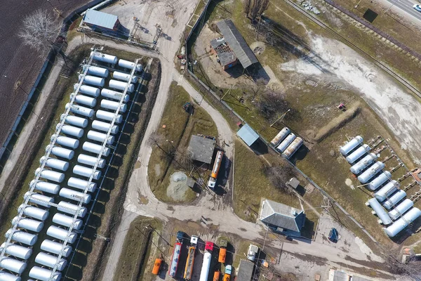 Vue de dessus d'un petit parc de chars. Stockage du carburant et des lubrifiants . — Photo