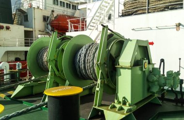 İp demirleme bir deniz Babina. Gemide demirleme