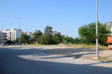 Antalya'nın uyku alanı, mahallelerde düşük katlı inşaat.