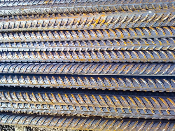 Metallbeschläge für Stahlbeton — Stockfoto