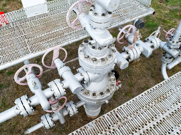 Equipo de un pozo de petróleo — Foto de Stock