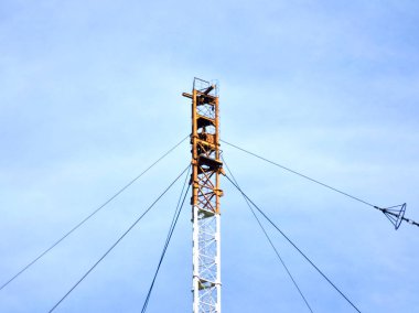 Radyo dalgaları iletimi için hava platformları