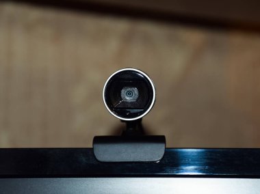 Monitöre bağlı web kameranız