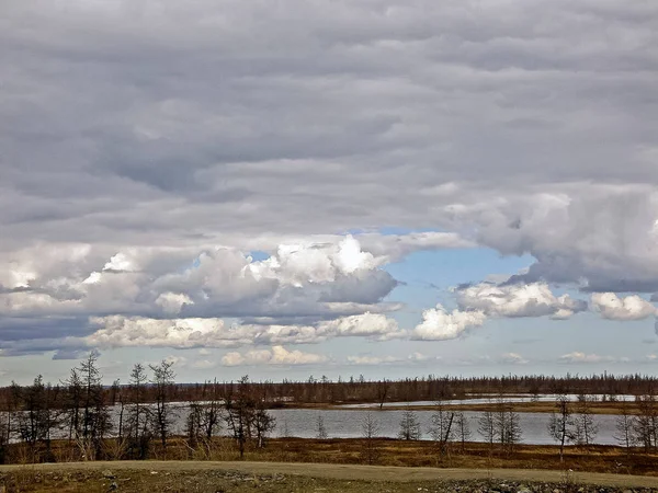 Bulutlarda göl — Stok fotoğraf