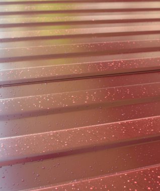 metal profil. Köşegen desen metal profil. Çitler polimer kaplama ile boyalı galvanizli demirden.