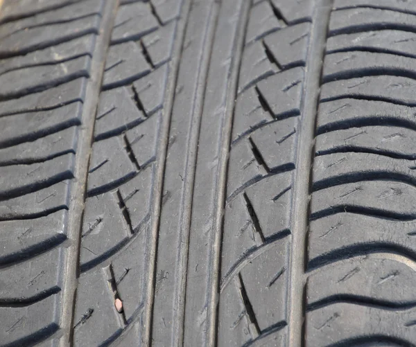 O fundo do padrão de piso da roda do carro. Mexilhão — Fotografia de Stock