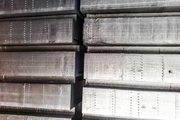 Alüminyum külçeler. İhracat için alüminyum nakli