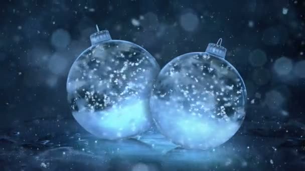 Dos Navidad giratoria azul hielo vidrio bolas copos de nieve fondo lazo — Vídeo de stock