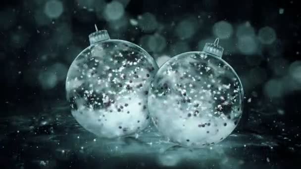 Dos giratorios Navidad gris Noir hielo vidrio bolas rojo lazo de fondo — Vídeos de Stock