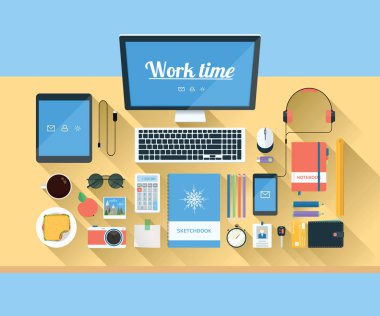 Modern çalışma alanı gösteren resim.