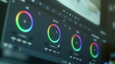 4K Renk Düzeltme Yapım Video ya da fotoğraf İlerleme Kapanışı 'nda. Video işleme ve renk düzeltmesi için bir program. Renk halkaları, makro