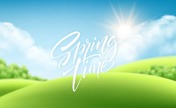 Primavera tempo verde grama paisagem fundo com letras caligrafia. Ilustração vetorial EPS10 — Vetor de Stock