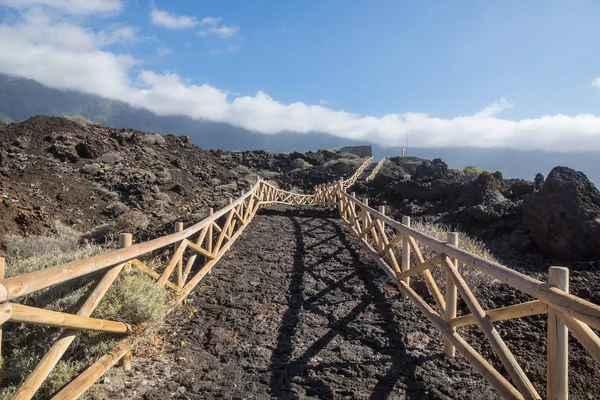 Houten Traject Langs Kust Met Mountaincliff Wolken Golfo Frontera Hierro — Stockfoto