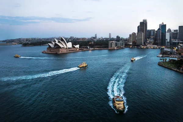 Cityscape Sydney Opera House Ferry Boats Ocean Downtown Skyscrapers Sunset — Stock Photo, Image