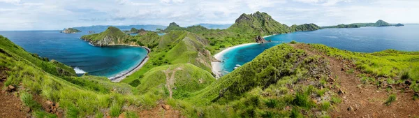Komodo Ulusal Parkı Palau Padar manzara panorama, Flores, Endonezya