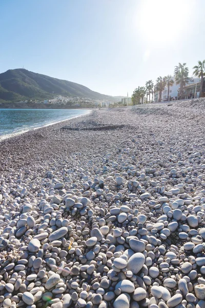 Playa Piedra Blanca Albir Con Vista Paseo Marítimo Alineado Con — Foto de Stock