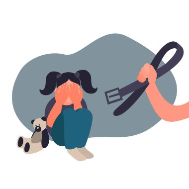 Aile kavramı, şiddet ve saldırganlık. Saldırgan kadın bir kemer korkmuş bir çocuk salıncaklar. Küçük kız yüzünü kaplayan ağlıyor