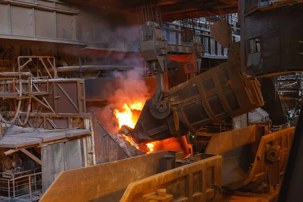 Smelting Metal Foundry — Stock Photo, Image