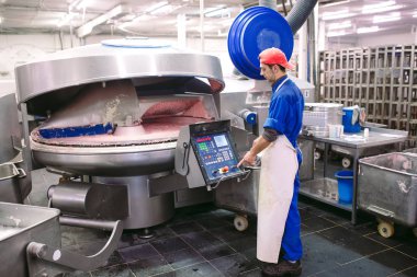 Öğütücüdeki et. Et endüstrisi..