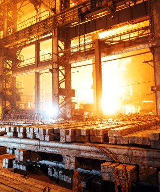 Depo metali boş. Metal için elektrik kaplama tesisi.