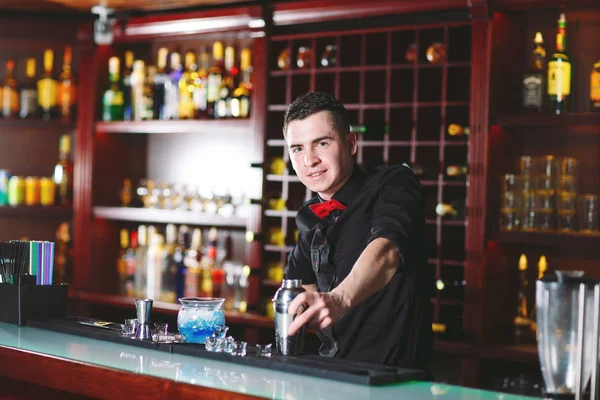 Portrét Roztomilý Barman — Stock fotografie