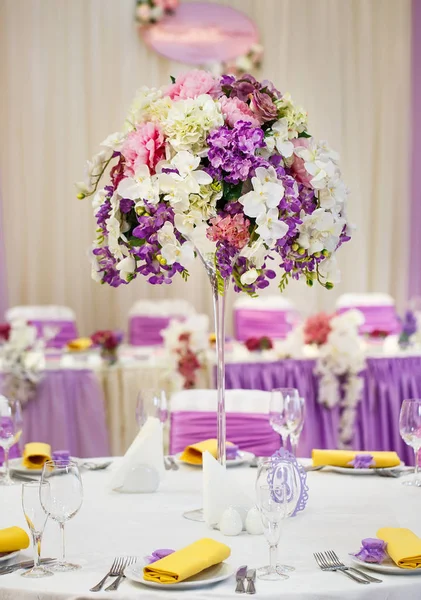 Stůl pro svatbu nebo další catered event večeři — Stock fotografie
