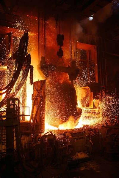 Anläggning för tillverkning av stål. Metallurgiska anläggningar. — Stockfoto