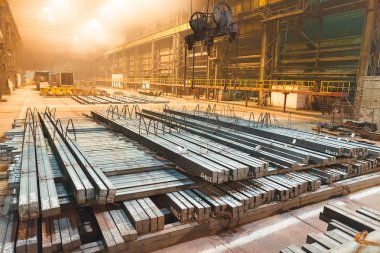 Depo metali boş. Metal için elektrik kaplama tesisi.