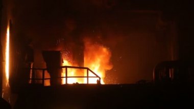 elektrikli fırınlar, metalurjik bitki çelik üretimi