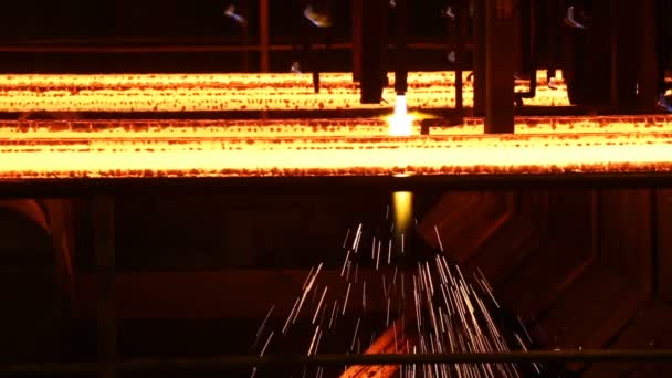 Steel Billets at Torch Cutting. Huge ironworks. — Stock Video