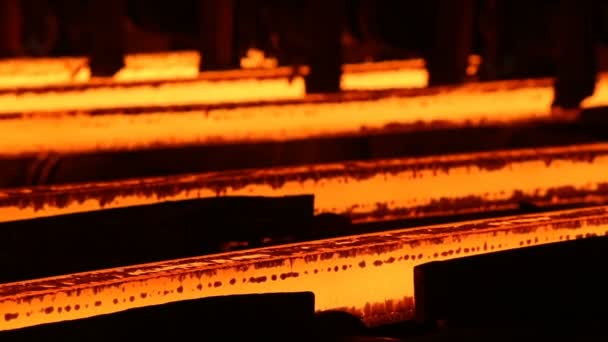 Steel Billets at Torch Cutting. Huge ironworks. — Stock Video