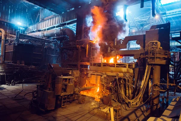 Open hearth workshop of the metallurgical plant — Stock Photo, Image