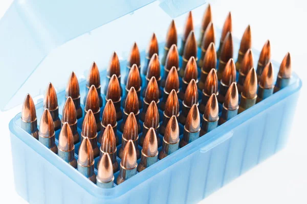 Hunting cartridges in a plastic box. Bullet storage box. — Stock Photo, Image