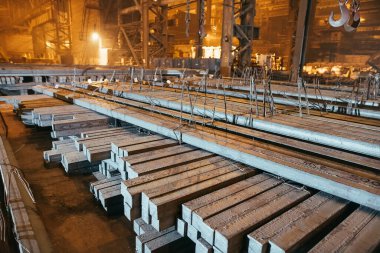 Depo metali boş. Metal için elektrik kaplama tesisi.