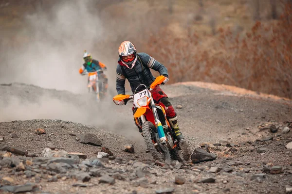 Motocross moto corrida velocidade e poder no esporte homem extremo, conceito de ação esportiva — Fotografia de Stock