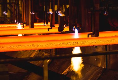 Torch Cutting 'deki Çelik Billetler. Sanayi Teknolojisi.