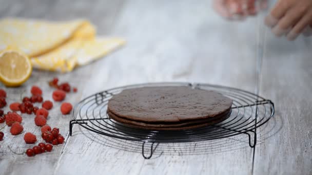 Making Chocolate honey layer cake Medovik. — Stock Video