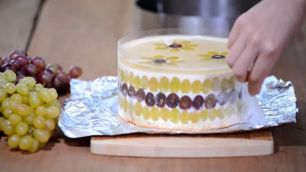 Pastel Mousse Uvas Caseras — Vídeos de Stock