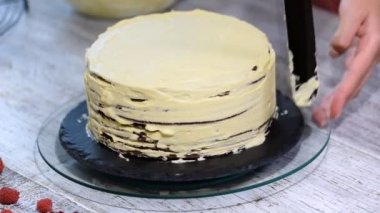 Pastane chef süslemeleri Pasta krema ile.