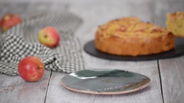 Lezzetli elmalı pasta..