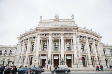 Vienna, Avusturya - 24 Kasım 2018: Başlangıçta kk tiyatro bir der Burg o zaman kadar 1918 kk Hofburgtheater, Viyana'da Avusturya Ulusal Tiyatrosu olarak bilinen Burgtheater.