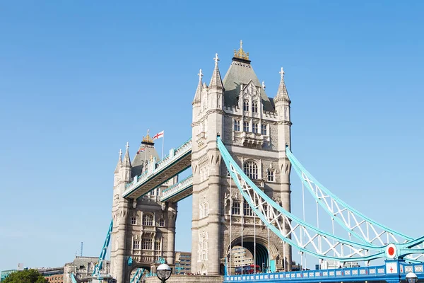 Tower Bridge à Londres, au Royaume-Uni. Tower Bridge à Londres s'est tenu — Photo