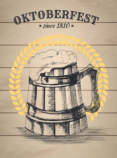 Ilustración dibujada a mano de taza de cerveza. Cartel vintage de cerveza Oktoberfest con fondo claro de madera. Oktoberfest celebración diseño , — Vector de stock